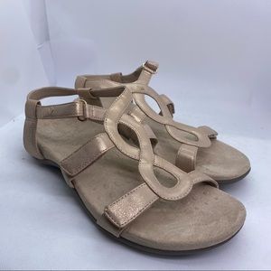 VIONIC Jodie Podiatrist Designed Velcro Sandals Size 9